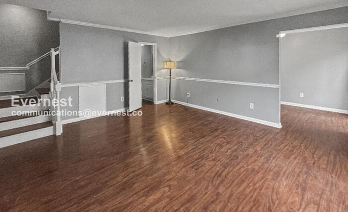 Building Photo - 2225 Golf Rd SW