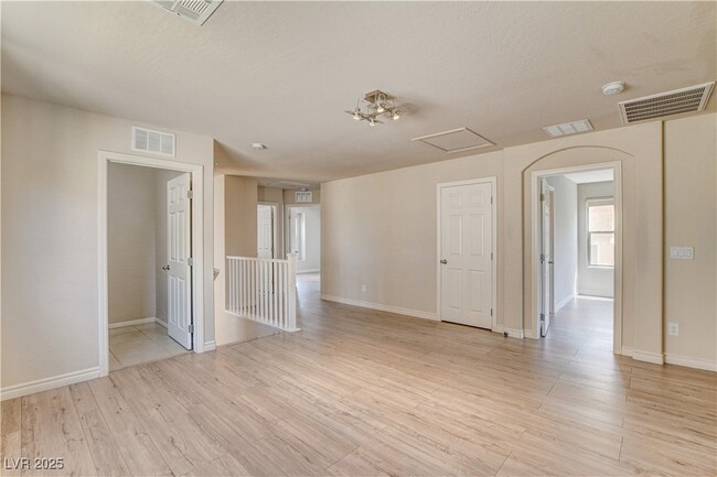 Building Photo - 8983 Melridge Rd