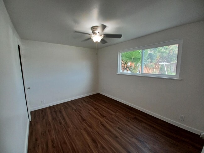Building Photo - 239 Cottonwood Rd