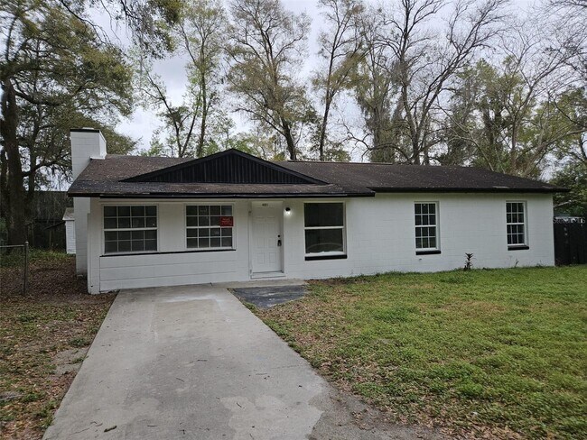 Building Photo - 4051 NW 19th Ave