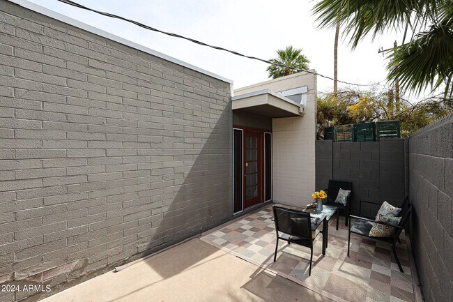 Building Photo - 4419 N 27th St
