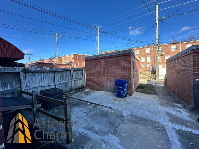 Building Photo - 3 Bedroom Home with Porch, Garage, and Finished Basement