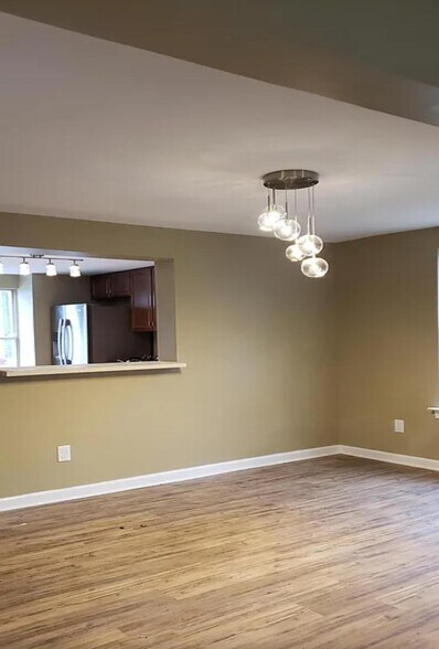 Building Photo - 1701 Kayla Ct