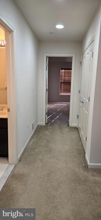 Building Photo - 14067 Marketcenter Dr