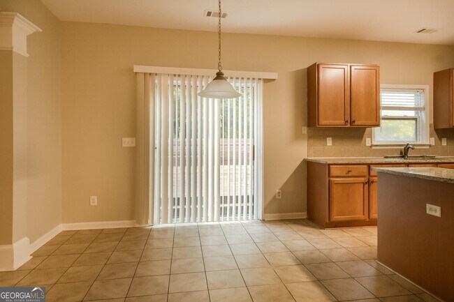 Building Photo - 6419 Stonelake Pl SW