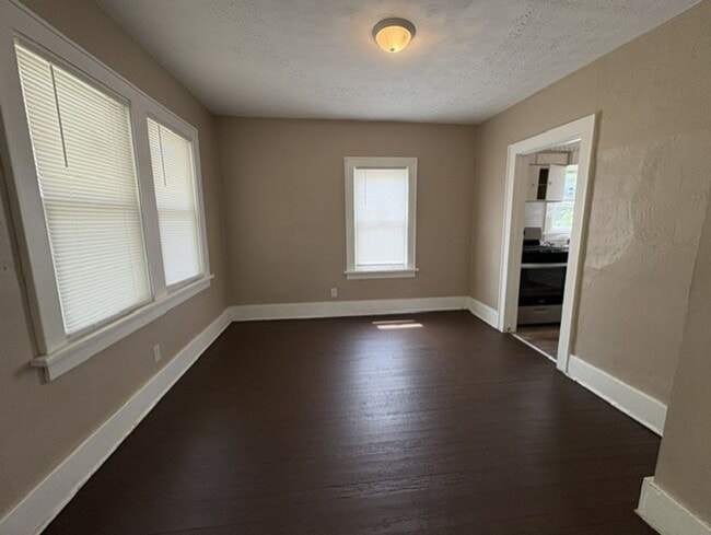 Building Photo - Updated 2-Bedroom Akron Home with Large Detached Garage