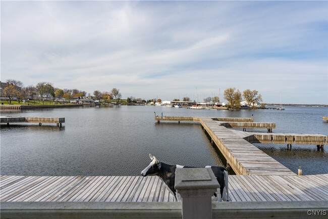 Building Photo - 207 General Smith Dr