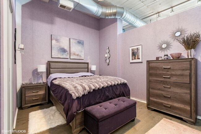 Building Photo - 1530 S State St