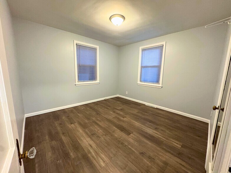 Building Photo - 2909 Duncan Ln