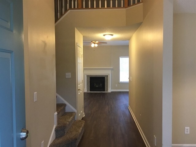 Building Photo - 759 Bradberry Ln