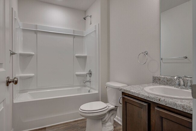 Building Photo - Spacious 4-Bedroom Home - Cambria