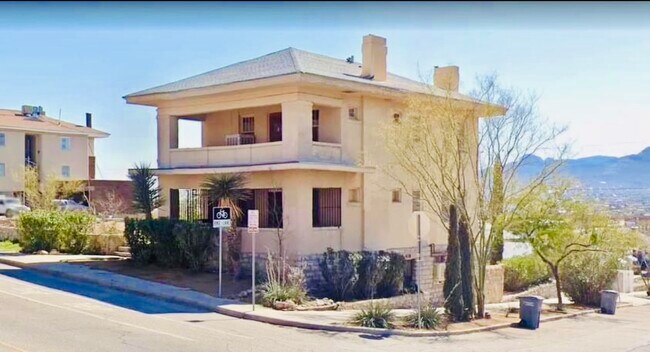 Building Photo - 822 Prospect St