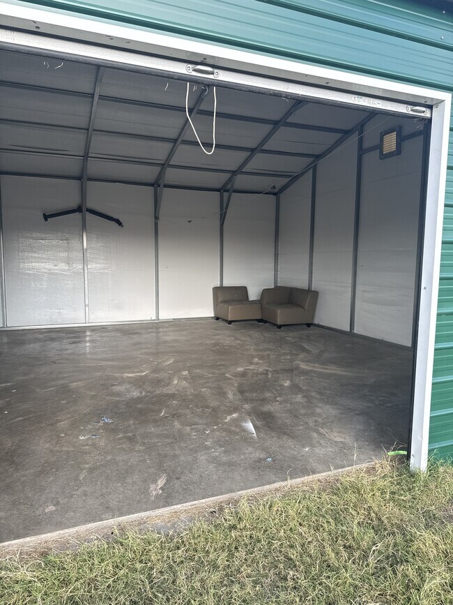 Building Photo - 260 Co Rd 1220