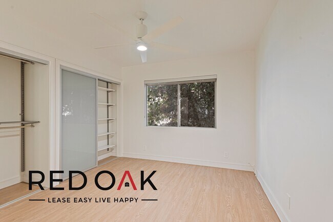 Building Photo - 1007 Lincoln Blvd