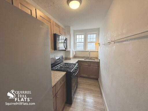 Building Photo - 1405 Severn St