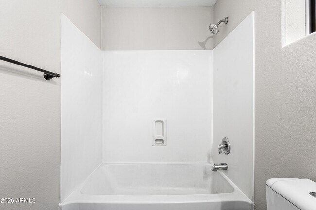 Building Photo - 7911 S 47th Ln