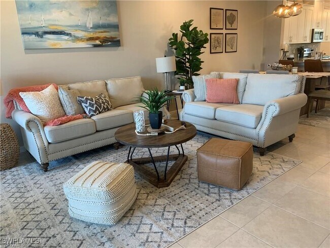 9433 Benvenuto Ct 9433 Benvenuto - 9433 Benvenuto Ct Naples Fl Building Photo 