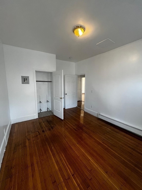 Building Photo - 18 Basset St