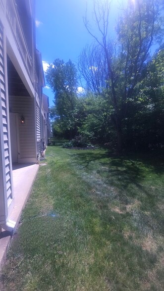 Building Photo - 6834 Brindle Heath Way