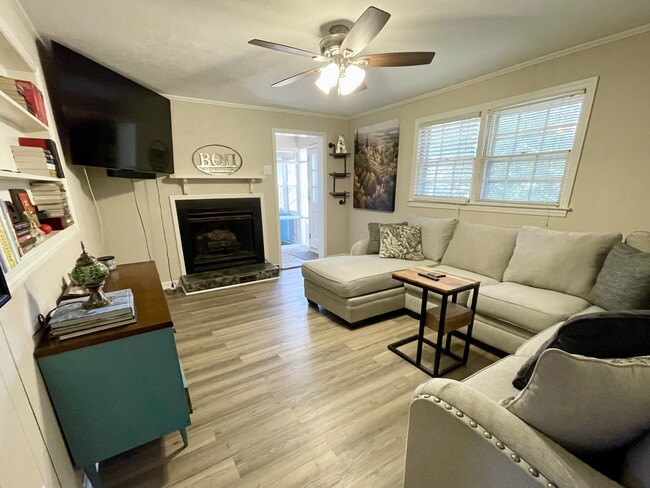 Family Room Part 1 - 2136 Rock Ave