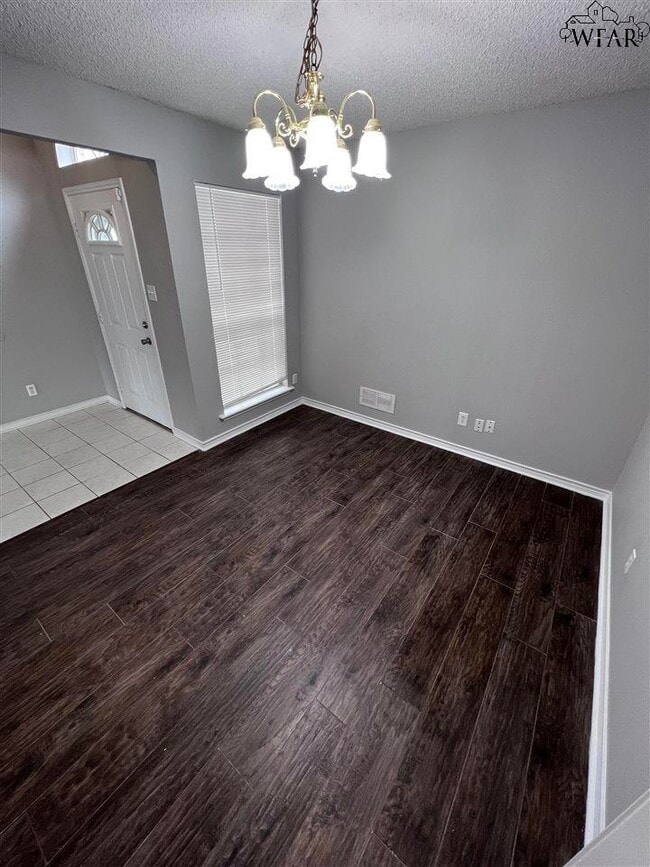 Building Photo - 5316 Pebblestone Dr