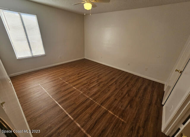 Building Photo - 3535 Sable Palm Ln