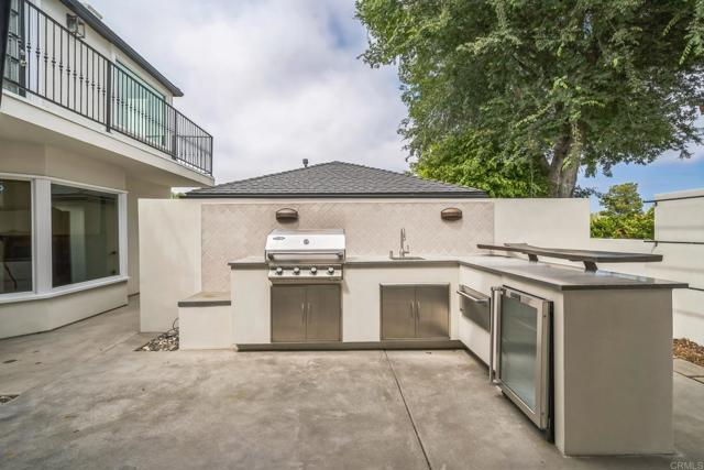 Building Photo - 2675 Clove St