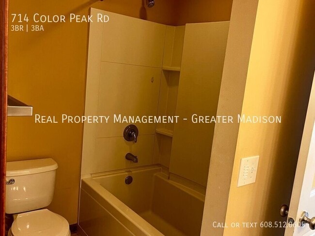 Building Photo - 714 Color Peak Rd