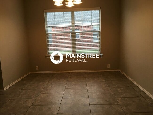 Building Photo - 4 Bedroom Pet-Friendly Home in Glenn Heights, TX with Main Street Renewal