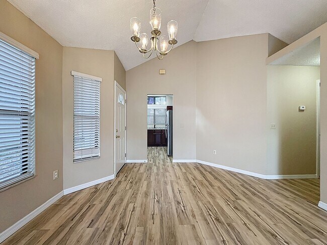 Building Photo - Charming 3 bedroom home in Aloma Bend -Prime Oveido Location
