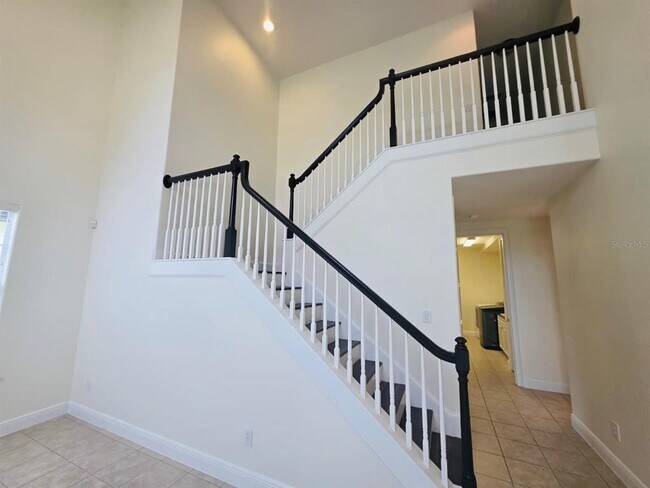Building Photo - 11357 Preserve View Dr
