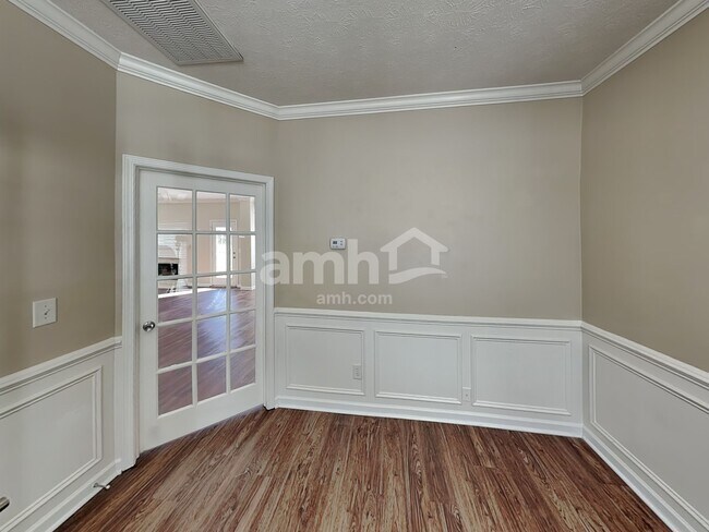 Building Photo - 2018 Fiona Way