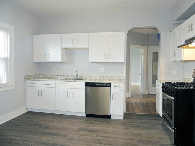 Building Photo - 3669 Hildana Rd