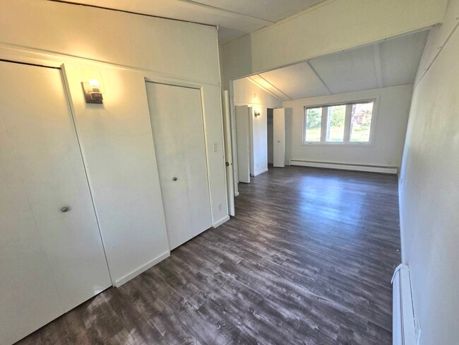 Building Photo - 4609 Stettin Dr