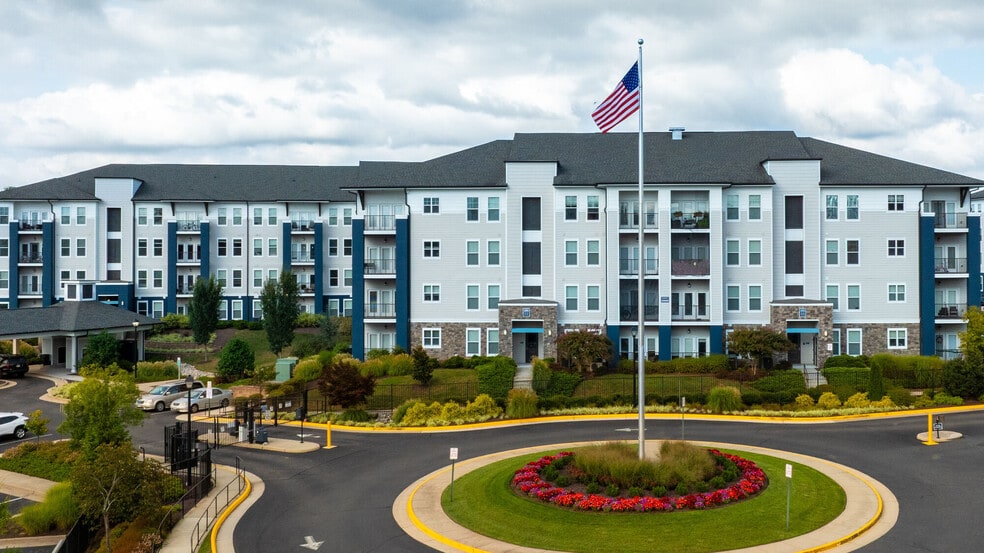 Primary Photo - Palisades at Manassas Park