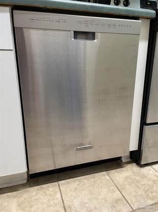 Building Photo - 319 Loveland Cir