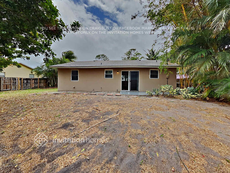 Building Photo - 3575 Oberon Ave
