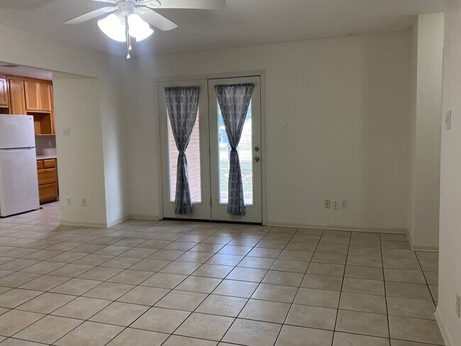 Building Photo - 2 BEDROOM, BELTON ISD