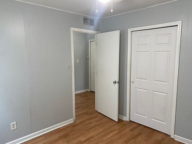 Building Photo - 13659 Julius Ave