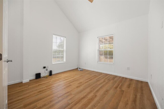 Building Photo - 14708 Foy Dr