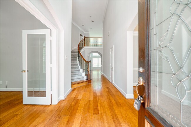 Building Photo - 5619 Riverstone Crossing Dr