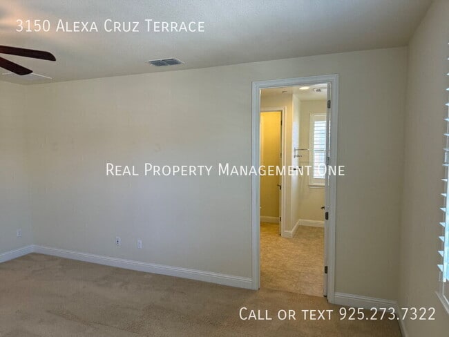 Building Photo - 3150 Alexa Cruz Terrace