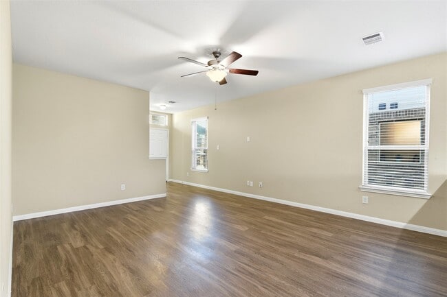 Building Photo - 24714 Scarlatti Cantata Dr