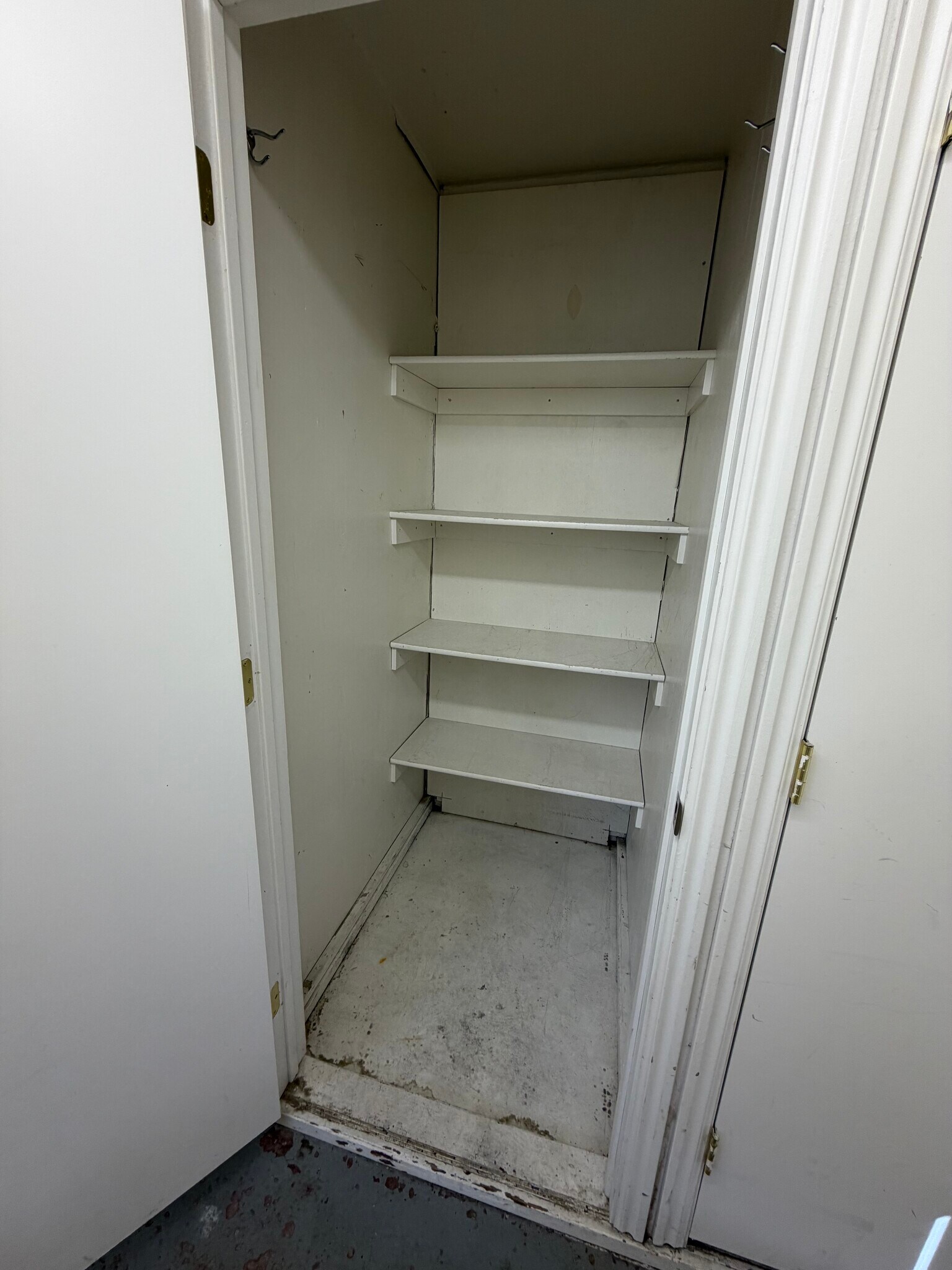 Building Photo - 869 N 400 E
