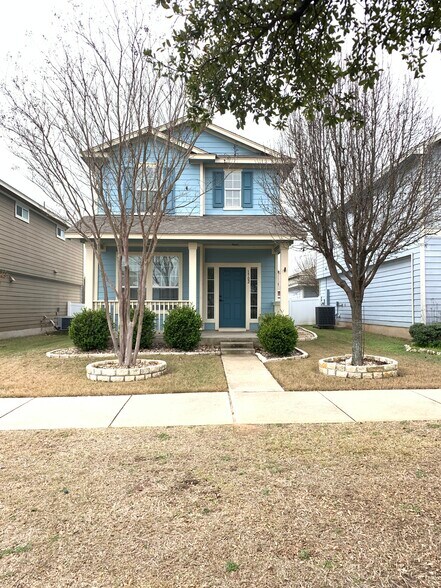 House located in pocket park - 1702 Sand Hills Dr