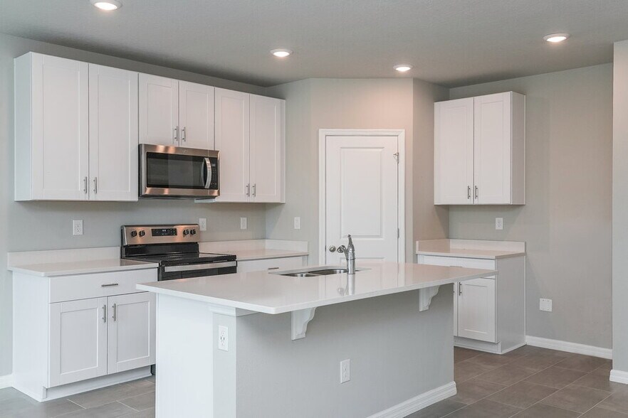 Building Photo - 38981 Harlow Rose Dr
