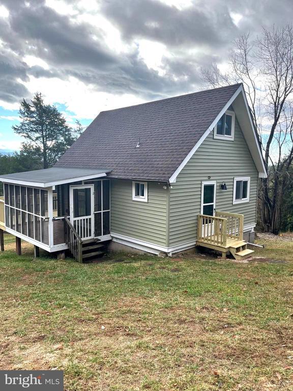 Building Photo - 265 Hill Climb Rd