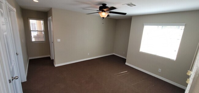 Building Photo - Beautiful Home in Summerlin