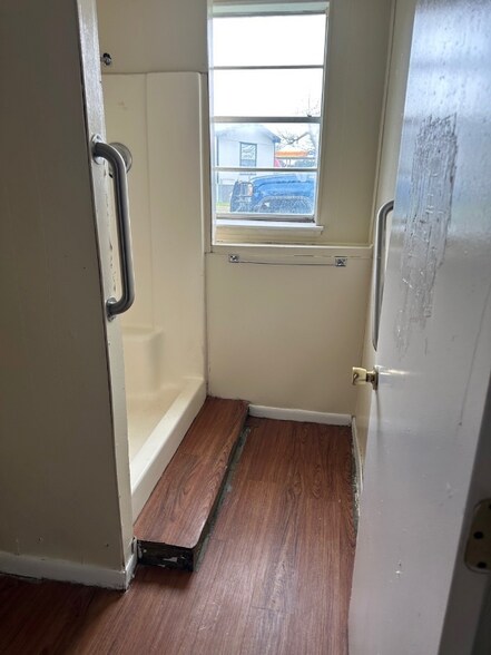 Building Photo - 5505 FM439