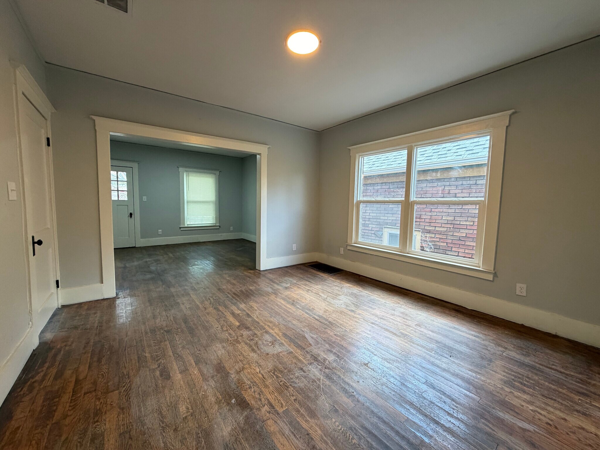 Building Photo - 3284 Northwestern St